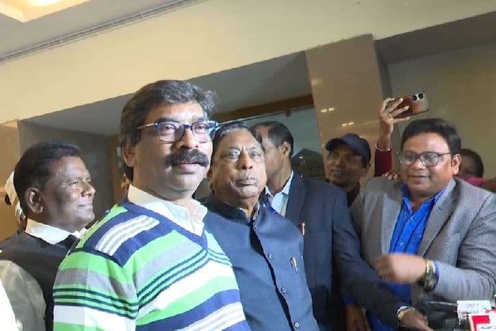 जांच एजेंसी के समन पर सीधे हाजिर नहीं होंगे पदाधिकारी, कैबिनेट में लगी मुहर