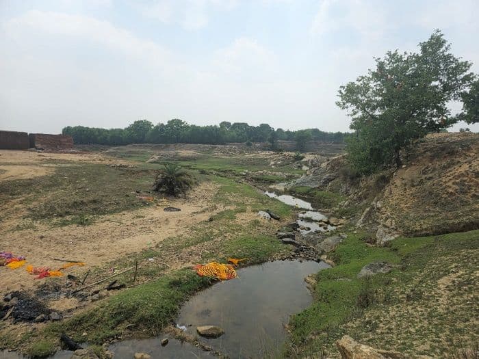 चेक डैम निर्माण की कवायद तेज, डीएफओ ने कई पंचायतों का किया निरीक्षण