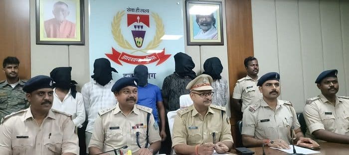 हजारीबाग: ब्राउन शुगर तस्करी करने वाला बड़ा सिंडिकेट गिरफ्तार, 52 ग्राम ब्राउन शुगर बरामद