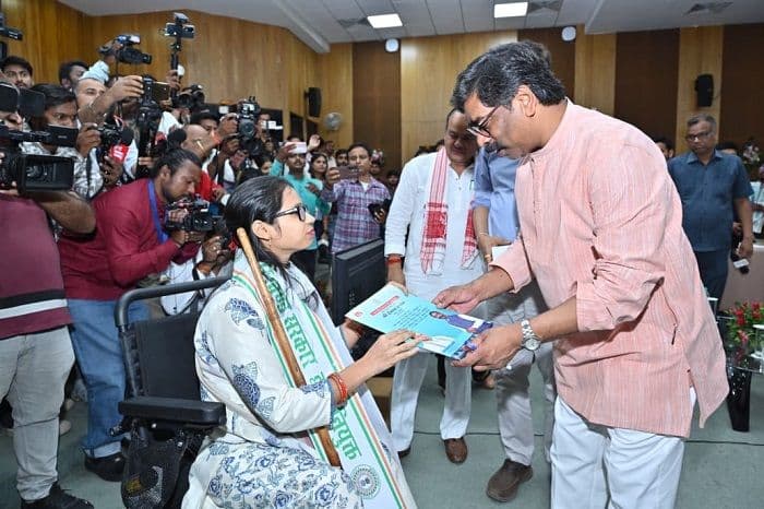 262 नव-चयनित अभ्यर्थियों को मिला नियुक्ति पत्र, स्वास्थ्य सेवाओं को मजबूत बनाने पर सरकार का जोर