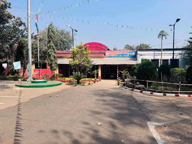 मंडल कारा में 52 बंदियों ने दूसरे दिन भी रखा रोजा  