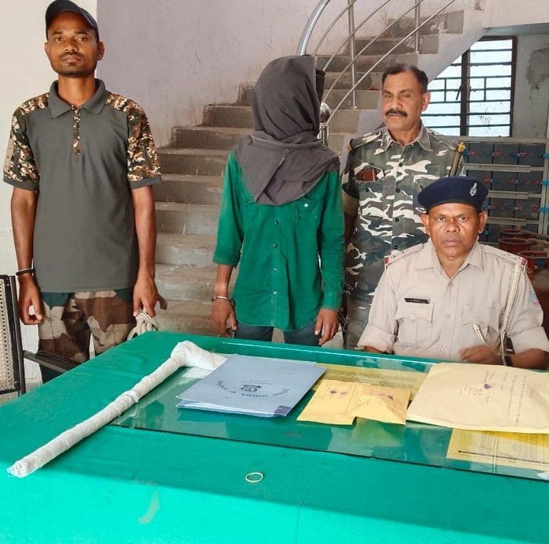 बड़े भाई का हत्यारा गिरफ्तार, घटना में प्रयुक्त टांगी बरामद 