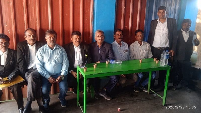 सरायकेला बार एसोसिएशन में मनोज कुमार चौबे के समर्थन में उमड़ा जनसैलाब