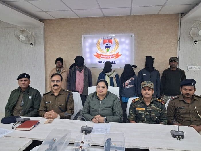 पारा शिक्षक सहित तीन सुपारी किलर गिरफ्तार