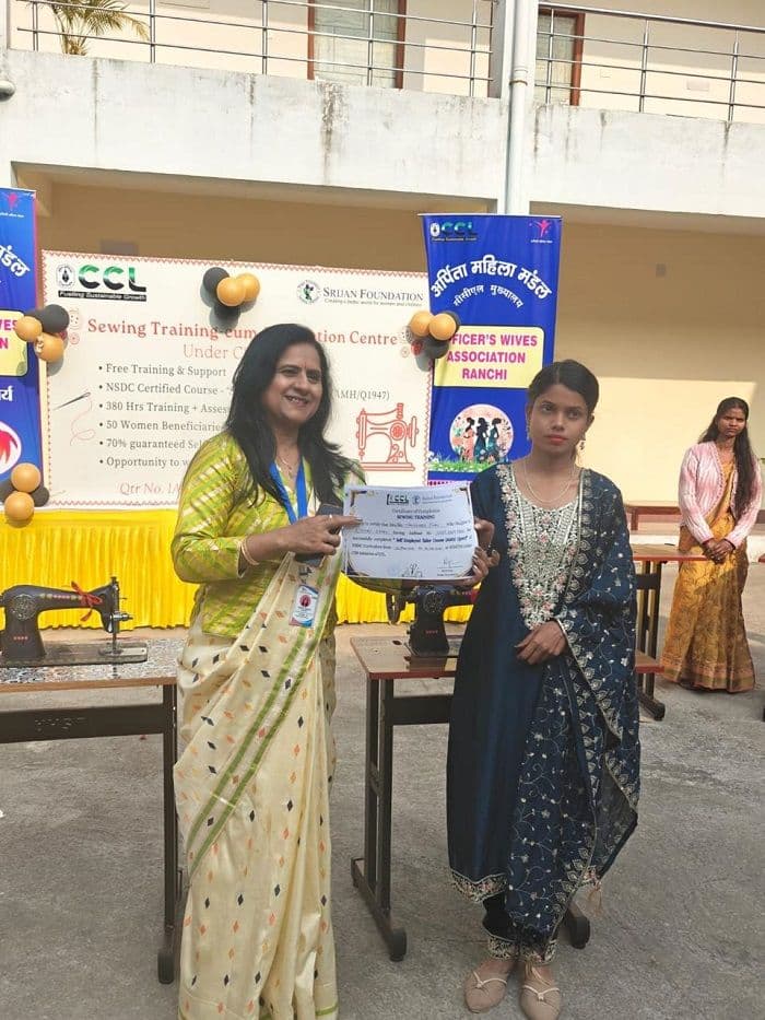 अर्पिता महिला मंडल की पहल से महिलाओं को मिला स्वरोज़गार का अवसर