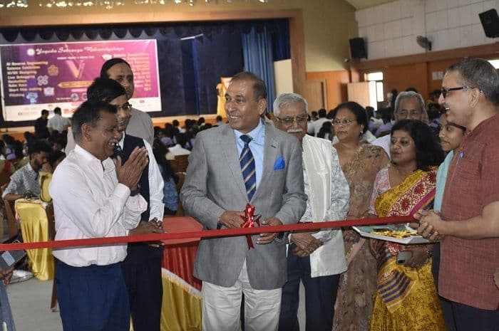 योगदा सत्संग महाविद्यालय में त्रि-दिवसीय कॉलेज फ़ेस्ट का शुभारंभ 