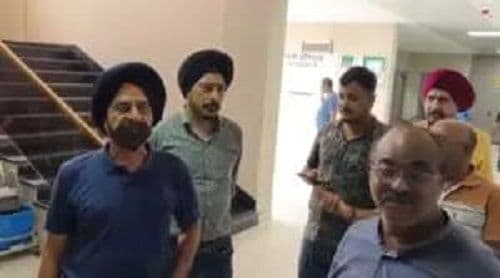 बाभनटोली में व्यवसायी के घर में घुसा हमलावर, महिला पर धारदार हथियार से जानलेवा हमला