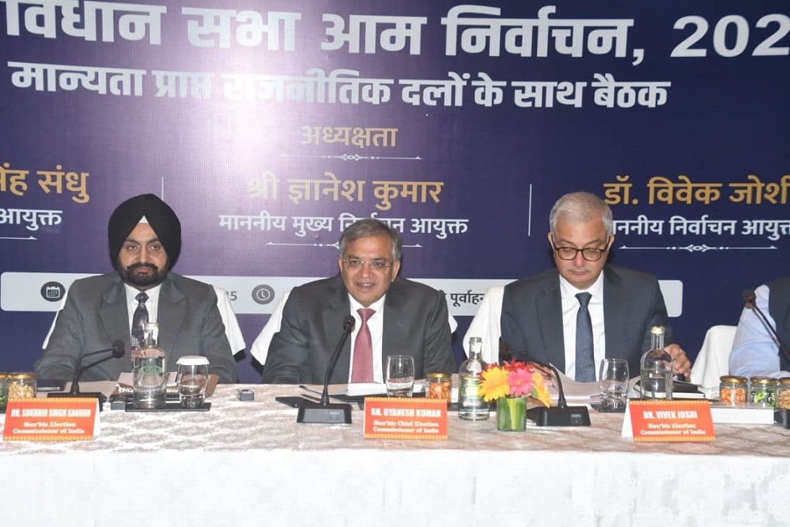 बिहार: छठ के बाद कम चरणों में हो सकता है विधानसभा चुनाव
