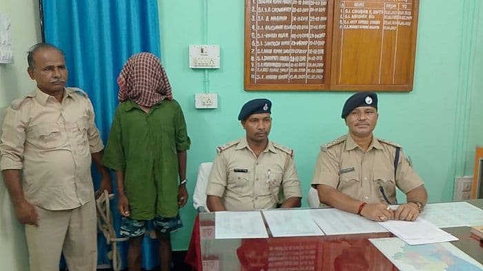 पाकुड़िया में वृद्धा की हत्या, आरोपी गिरफ्तार