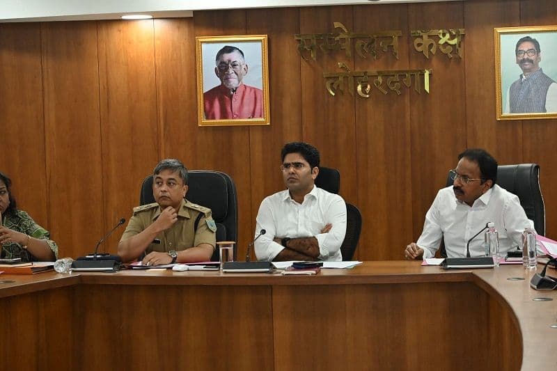 स्वतंत्रता दिवस-2026 को लेकर डीसी ने की अधिकारियों के साथ बैठक ,दिए कई निर्देश 