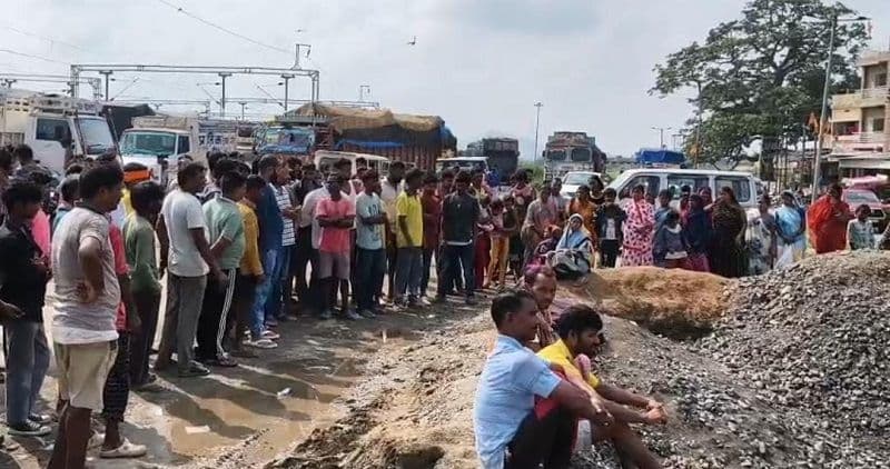 रेलवे कोचिंग काम्प्लेक्स निर्माण के गड्ढे में डूबने से मौत