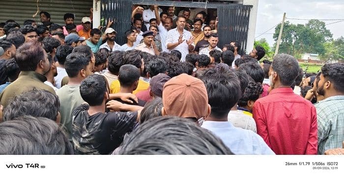 लोहरदगा की बड़ी मस्जिद में तोड़फोड़, धार्मिक सामग्री क्षतिग्रस्त; एक व्यक्ति हिरासत में