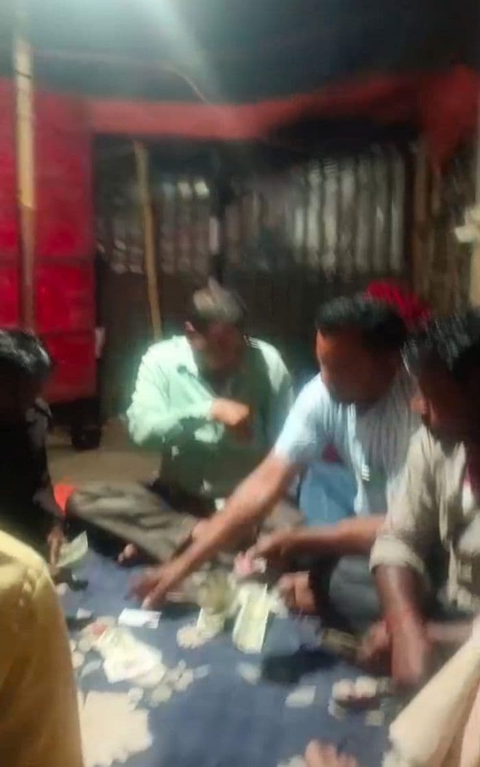 बेंगाबाद में चल रहे अवैध जुआ अड्डे पर बवाल, प्रशासन की भूमिका पर उठे गंभीर सवाल