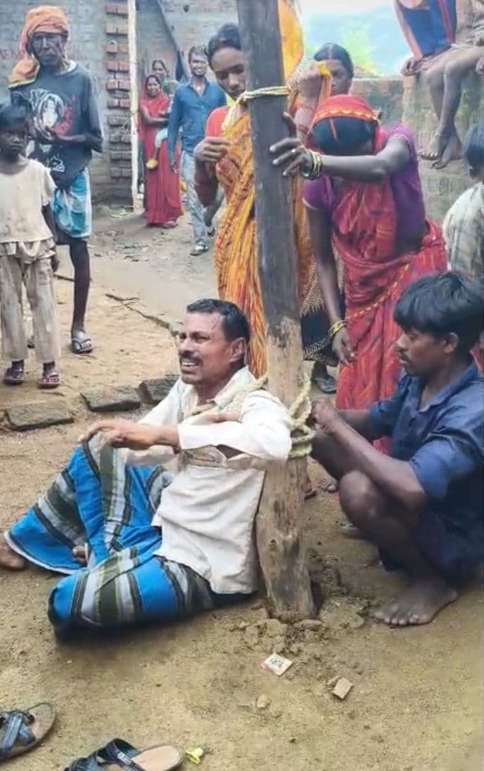 नाबालिग से दुष्कर्म के आरोप के बाद युवक की पीट-पीटकर हत्या, भीड़ हिंसा मामले में आठ गिरफ्तार