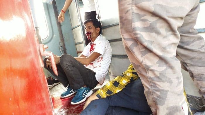 नंदनकानन एक्सप्रेस ट्रेन पर लेंगडीह रेलवे क्रासिंग के समीप गिरा तार, एक की मौत, कई झुलसे 