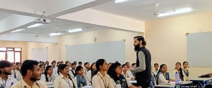 संचार, व्यक्तित्व विकास और इंटरव्यू तैयारी पर फोकस, विशेषज्ञों ने दिए व्यावहारिक प्रशिक्षण