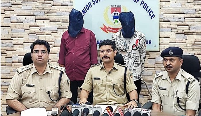 वाहन चोर गिरोह का खुलासा, दो गिरफ्तार