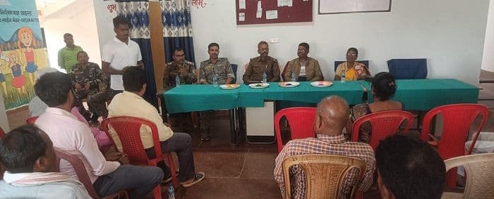 डुमरी थाना परिसर में होली पर्व को लेकर शांति समिति की बैठक संपन्न हुआ