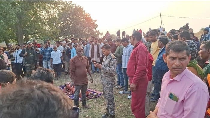 प्रेम प्रसंग में प्रेमिका संग मिलकर की पत्नी की निर्मम हत्या