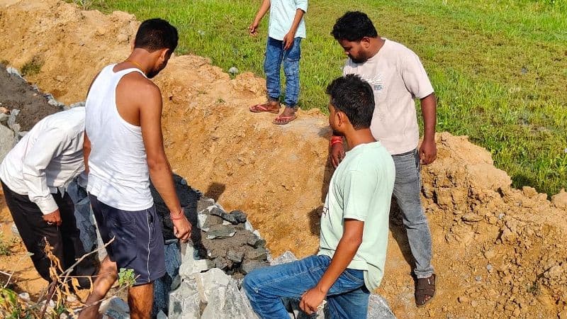 पेटी ठेका के खेल में ग्रामीण कार्य विभाग के अभियंता मौन