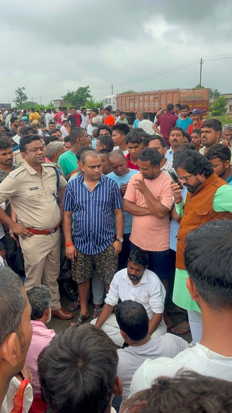 बगोदर में अपराधियों ने व्यवसायी को मारी गोली
