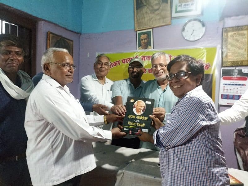 आज भी प्रासंगिक हैं हरिशंकर परसाई