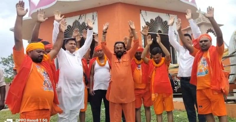 रावण मास में शिवभक्ति की अलौकिक छटा, पांकी से शिव भक्तों का जत्था बाबा बैद्यनाथ धाम के लिए रवाना