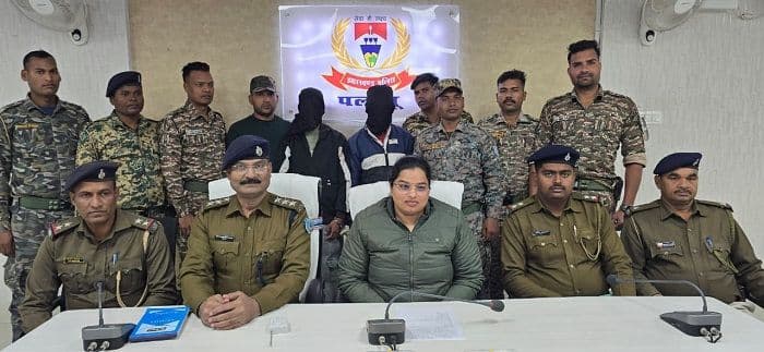 प्रिंस खान के दो शूटर पलामू से गिरफ्तार, सोना कारोबारी से मांगी थी एक करोड़ की रंगदारी