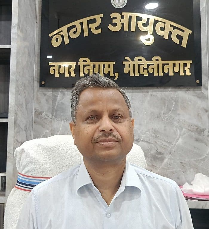 हर वार्ड होगा रोशन, एक सप्ताह बाद शुरू होगा स्ट्रीट लाइट लगाने का काम : नगर आयुक्त रणजीत कुमार लाल