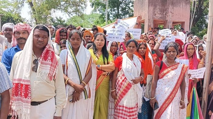 बालूमाथ में जनआक्रोश के आगे झुका प्रशासन, एनटीपीसी कोल परियोजना की जनसुनवाई स्थगित