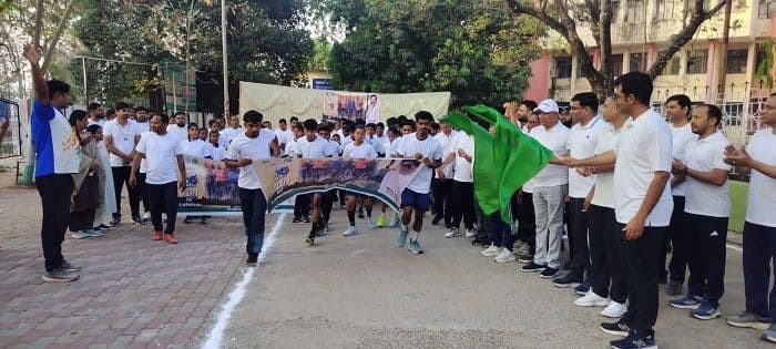 स्थापना दिवस पर “Run for Latehar”, शहीदों को नमन के साथ एकता व स्वास्थ्य का संदेश