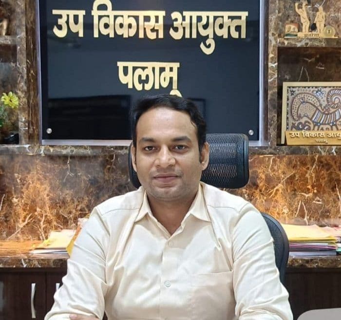 वित्त मंत्री राधा कृष्ण किशोर, प्रथम मेयर अरुणा शंकर व चैंबर अध्यक्ष आनंद शंकर का प्रयास लाया रंग