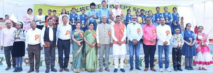 कलर्स ऑफ लाइफ’ में दिखे प्रतिभा के रंग, चिरंजीवी कॉन्सेप्ट स्कूल का वार्षिकोत्सव संपन्न