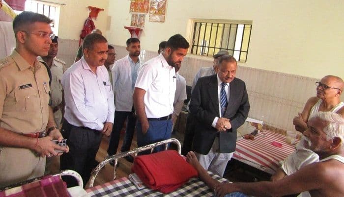 बोर्ड ऑफ विजिटर व डालसा के संयुक्त टीम ने किया केंद्रीय कारा का निरीक्षण