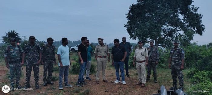केरेडारी में पुलिस-अपराधी मुठभेड़