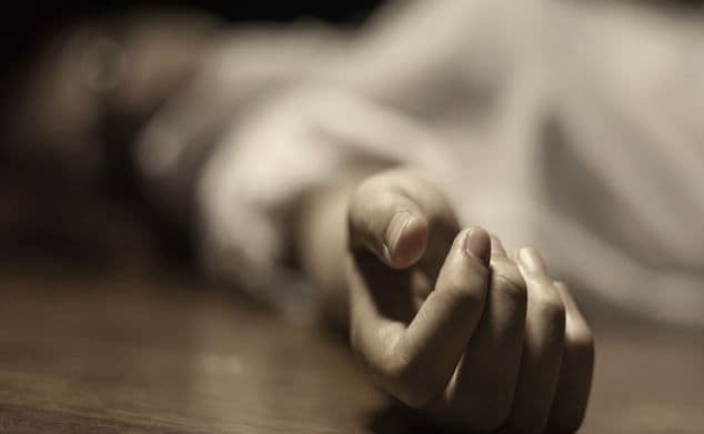 परिजनों ने बच्चे को डांटा तो ट्रेन से कटकर दे दी जान