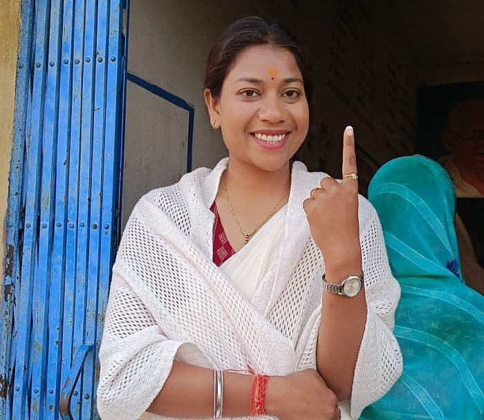 जीत के प्रति हूं शत प्रतिशत आश्वस्त, मेदिनीनगर की देवतुल्य मतदाताओं ने भरपूर दिया है आशीर्वाद : नम्रता त्रिपाठी 