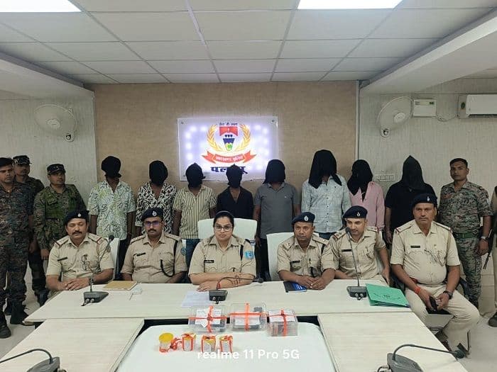 मेदिनीनगर: युवक अपहरण मामले में 8 अपराधी गिरफ्तार, न्यायिक हिरासत में भेजे गए