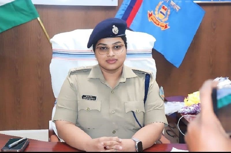 पलामू SP रीष्मा रमेशन ने की 26 SI की प्रतिनियुक्ति, 24 घंटे में करना है योगदान