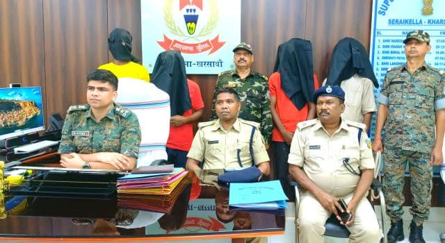 नाले में मछली पकड़ने से मना करने पर महिला की गर्दन काटकर हत्या, चार आरोपी गिरफ्तार