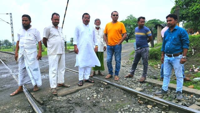 पाकुड़-बंगाल को जोड़ने वाला अंतरराज्यीय फाटक बना जानलेवा जाम पॉइंट