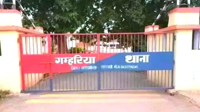 गम्हरिया थाना पुलिस ने गोप होटल चोरी कांड का किया उद्भेदन, छह नाबालिग गिरफ्तार