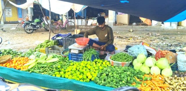 रूंगटा माइंस के विस्तार से खत्म हुई सब्जी की खेती, महंगाई से बेहाल सरायकेला के लोग