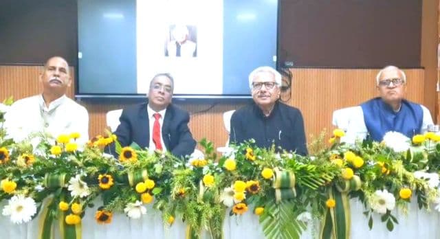 एनआईटी जमशेदपुर पहुंचे बोर्ड ऑफ गवर्नर्स के अध्यक्ष सुनील अलघ, कॉलेज रैंकिंग और प्लेसमेंट को बताया प्राथमिकता