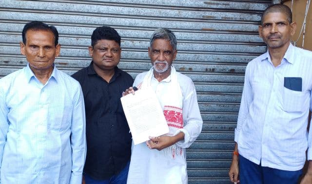 पूर्व राजद जिला अध्यक्ष ने लगाया कथित रंगदार छोटू घोष, तापस घोष समेत 15-20 लोगों पर 5 लाख की रंगदारी नहीं देने पर सरकारी अमीन को भगाने का आरोप