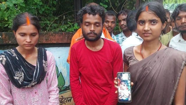 साली से शादी करने पहुंचा पति, पत्नी और सास ने रंगेहाथों पकड़कर किया हंगामा