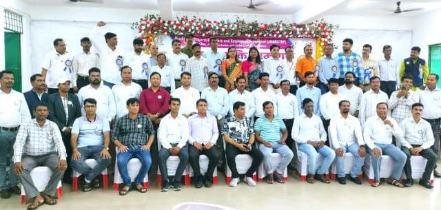 झारखंड ऑफिसर एंड टीचर्स एम्प्लॉई फेडरेशन (JHAROTEF) के कर्मचारी शक्ति समागम में गूंजे तीन सूत्री मांगों के नारे