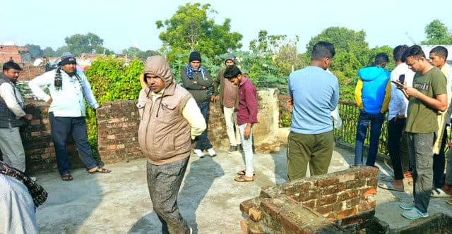 रोहतास में दिल दहला देने वाला कांड, बेटे ने आधी रात परिवार पर बरपाया कहर, पत्नी-पिता और खुद की ली जान