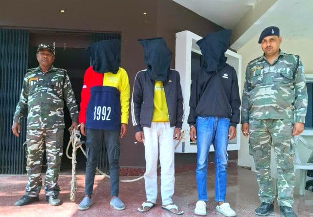 एनएच-33 फायरिंग कांड में चांडिल थाना प्रभारी डिल्सन विरुवा की निर्णायक कार्रवाई, तीन शूटर गिरफ्तार