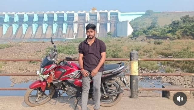 चांदुडीह आत्महत्या केस में पुलिस पर गंभीर लापरवाही के आरोप, चौका थाना प्रभारी की कार्रवाई पर ग्रामीणों ने खड़े किए बड़े सवाल